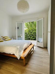 Villas Villa des 3 Ponts, Piscine : photos des chambres