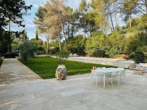 Villa des 3 Ponts, Piscine au calme