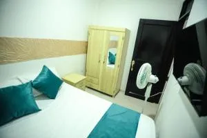 apartaestudios el portal del poblado - Florida