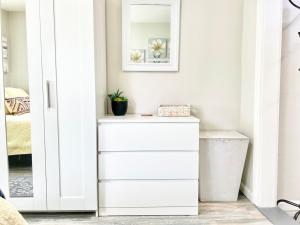 Tranquil & Bright - Normal Heights Delight