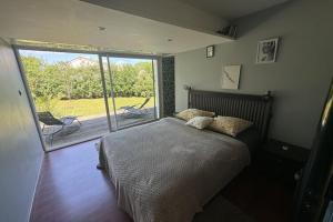 Maisons de vacances holiday home with indoor pool, Le Porge : Maison de Vacances 4 Chambres