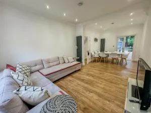 Stratford House - 雷敦