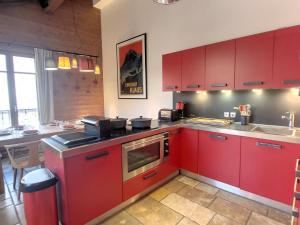 Appartement sous toit spacieux pour 8 pers., parking inclus - FR-1-598-172