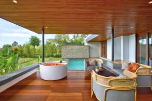 Entire 2BR Grand Ricefield Pool ZN56