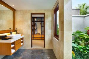 Entire 2BR Grand Ricefield Pool ZN56