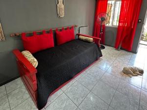 Casa Roja 2 cdas del mar