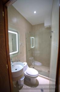 Gold 12 Cama Matrimonial Individual y Baño Privado