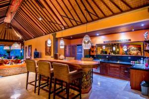 Panorama 4BR Villa Exclusive Presidential ZN58