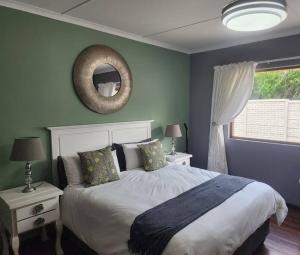 Atlantis Haven - Coastal Cabana Sunrise-On-Sea