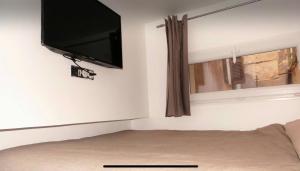 Studio avec mezzanine