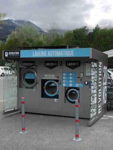 Appartements T3 a St Pons en rez de jardin : photos des chambres