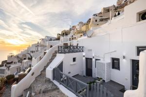 White Side Suites