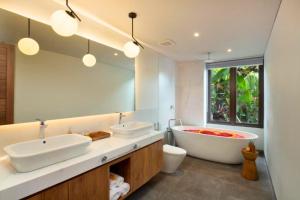 Arawinda Grand 2 BR Private Pool Villa ZN69