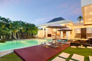 Royal Graha 5 BR Private Pool Villa ZN71