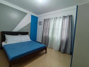 Host Homes - Gomez St 1 or 2BR Apartelle