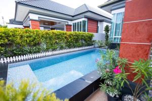 Cherina Pool Villa 3