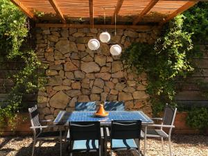 Villas Villa de Charme magnifique vue Panoramique et Piscine : photos des chambres