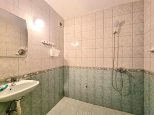 Апартамент Калоян - Паркинг