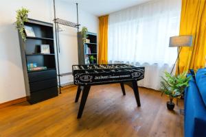 THE BIG MÜNSTER für bis zu 12, Whirlpool, Sauna, zentral, Tischfußball, Balkon, Gasgrill