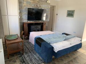 Charming Farmland Escape in the Heart of Ireland