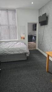 Flat 1 Studio Flat Nelson Town Centre