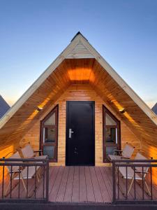 Gobi Desert Guesthouse & Tours