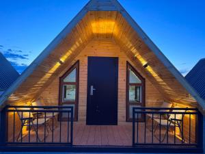 Gobi Desert Guesthouse & Tours