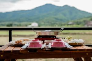 KheangKhangKhao Pua-Sakad