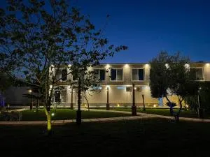 Gold Island Resort - Deir el-Ṭîn