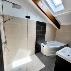 Gîtes spacieux avec jardin