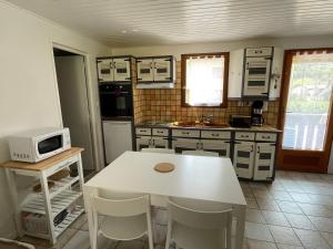 Appartement Cocoon avec jardin et vue montagne