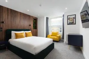 Room 2 Hotel style Double bedroom in Marazion - Perranuthnoe