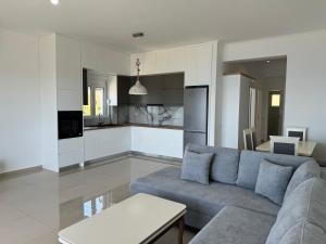 Melinas Sea View Apartments