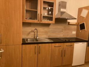 Studio tout confort avec parking, proche Cannes