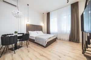 Belong Boutique Apartments 