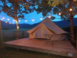 Campings Camping du lac Fontclaire : photos des chambres