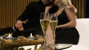 Appartements Les Secrets Rooms - Bonneval - Love Room - Spa et Hammam Privatif : photos des chambres