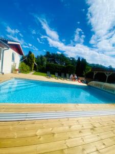 Hus med uppvärmd pool