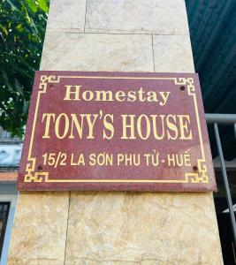 Tonys House