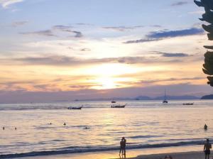 A deux pas de la plage - Les lauriers roses