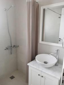 两卧室公寓-带露台花园