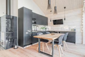 Ylellinen huvila meren rannalla Raaseporissa