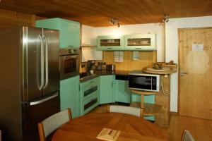 Appartements Tres beau T3 en rez de jardin a 5 minutes de la station de Carroz : photos des chambres