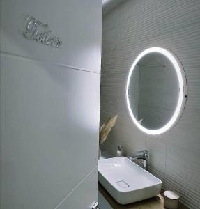 Villa Tim is a 4 bedroom villa with 38 sqm heated pool