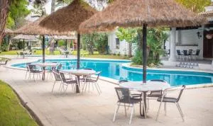 R157 - Casa Alorda Park con Piscina , Jardin y Cerca de la Playa - Calafell