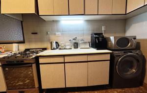 Casa Zona Residencial , pileta, garage doble y quincho con parrilla