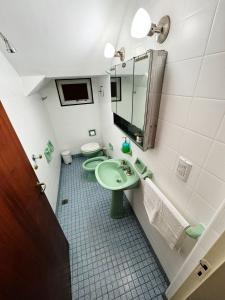 Casa Zona Residencial , pileta, garage doble y quincho con parrilla