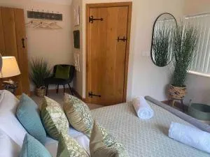 Rural Barn by Bham Nec with Games Room and Hot Tub - Allesley