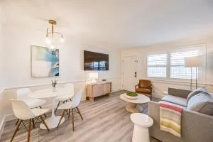 Updated Dtwn Naples Condo Across From Beach! - Royal Harbor