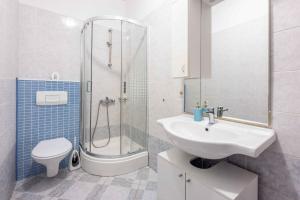 Apartments in Novi Vinodolski 45270